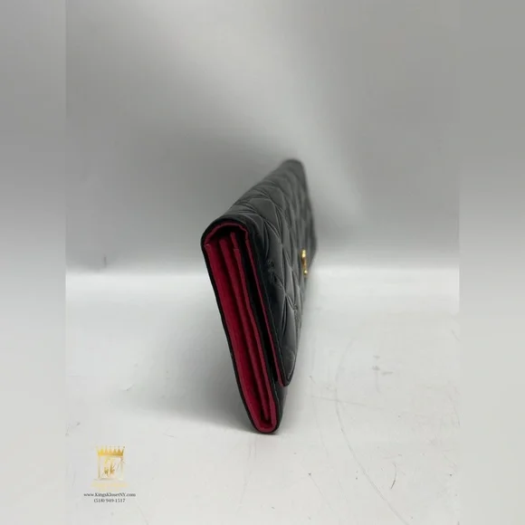 MCM Quilted Patent Leather Wallet - Picture 2 of 14